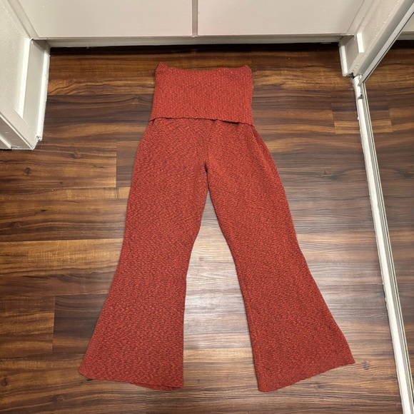 Free People FP Beach Sz Small Red Foldover Wide Leg Crop Pants - Picture 3 of 7